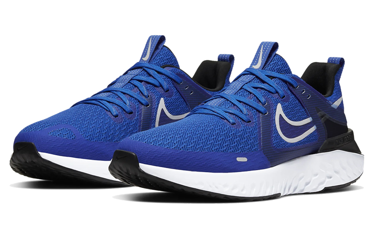 Lookbook ナイキ レジェンド リアクト 2 青/白 AT1368-400