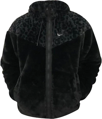 Chaqueta Negra Nike con Cremallera y Logo Estampado de Parches Leopardo. DH6683-010 Order Chaqueta Negra Nike con Cremallera y Logo Estampado de Parches Leopardo. DH6683-010