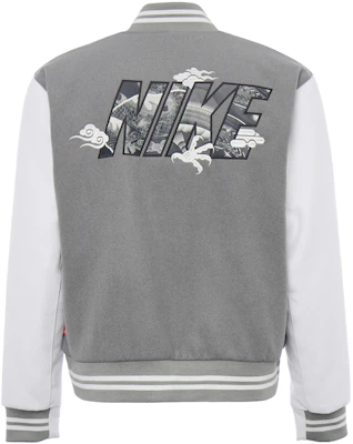 Nike Letter Print Woven Jacket Gray Casual Sportswear FZ6372-029 Lookbook Nike Letter Print Woven Jacket Gray Casual Sportswear FZ6372-029