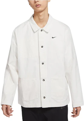耐克生活款白色纯色口袋马球风夹克衬衫 DQ5185-030 Shop 耐克生活款白色纯色口袋马球风夹克衬衫 DQ5185-030