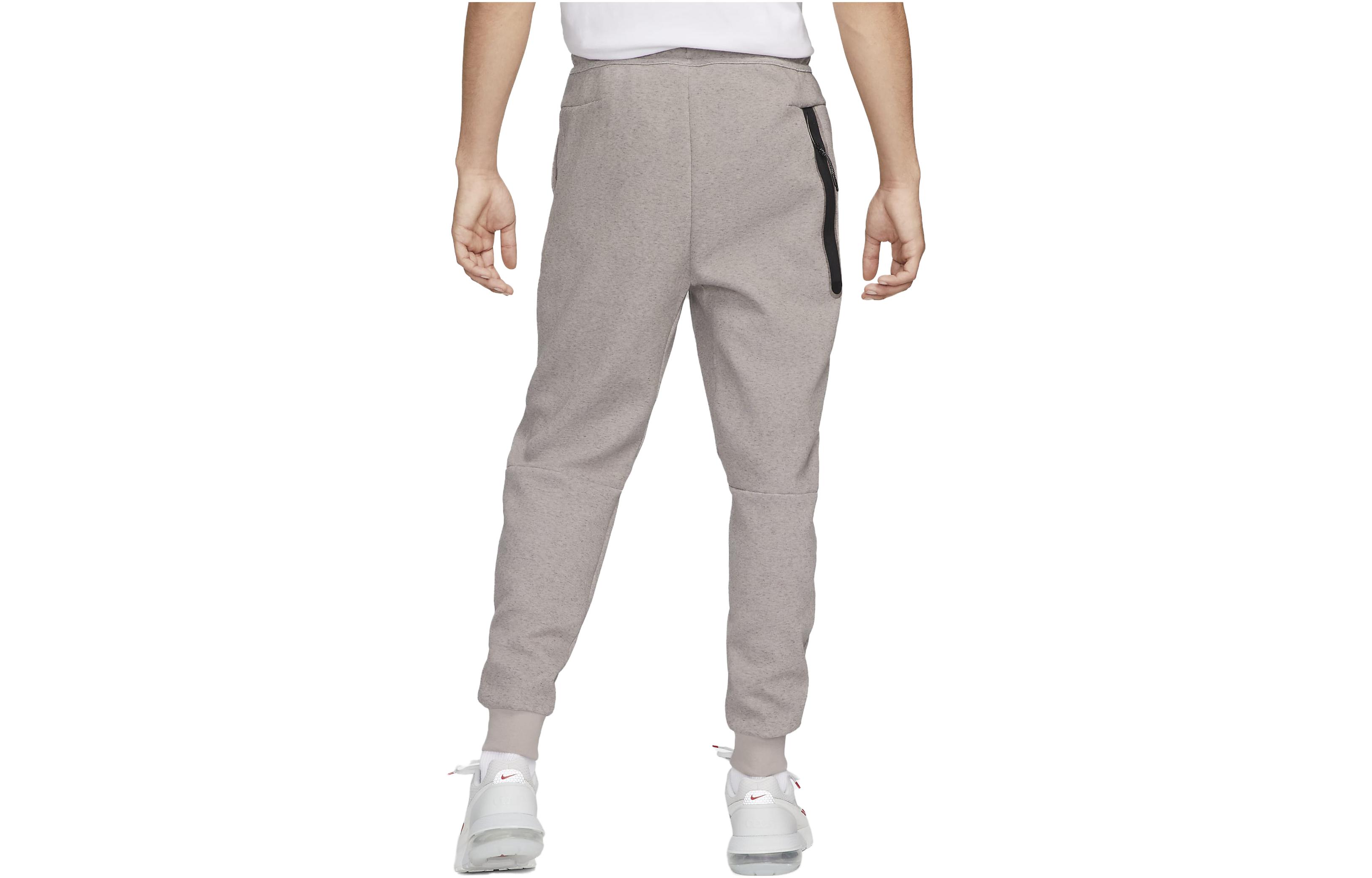 Lookbook Nike Logo Bordir Knit Jogger Celana Taupe Grey FQ8023-272