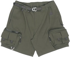 Nike Logo Waterproof Utility Shorts Multiple Pockets Olive Green. DH8348-355 Nike Logo Waterproof Utility Shorts Multiple Pockets Olive Green. DH8348-355