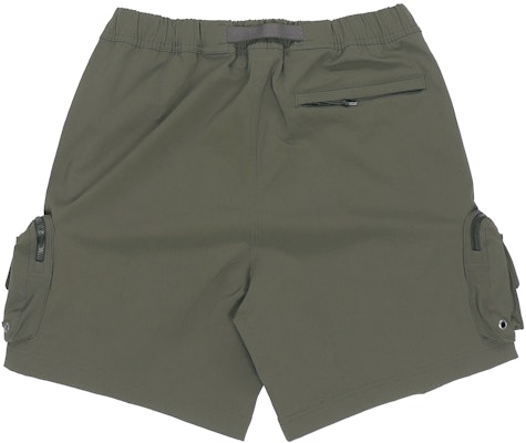 Nike Logo Celana Pendek Waterproof Utility Saku Banyak Warna Hijau Olive. DH8348-355 Lookbook Nike Logo Celana Pendek Waterproof Utility Saku Banyak Warna Hijau Olive. DH8348-355