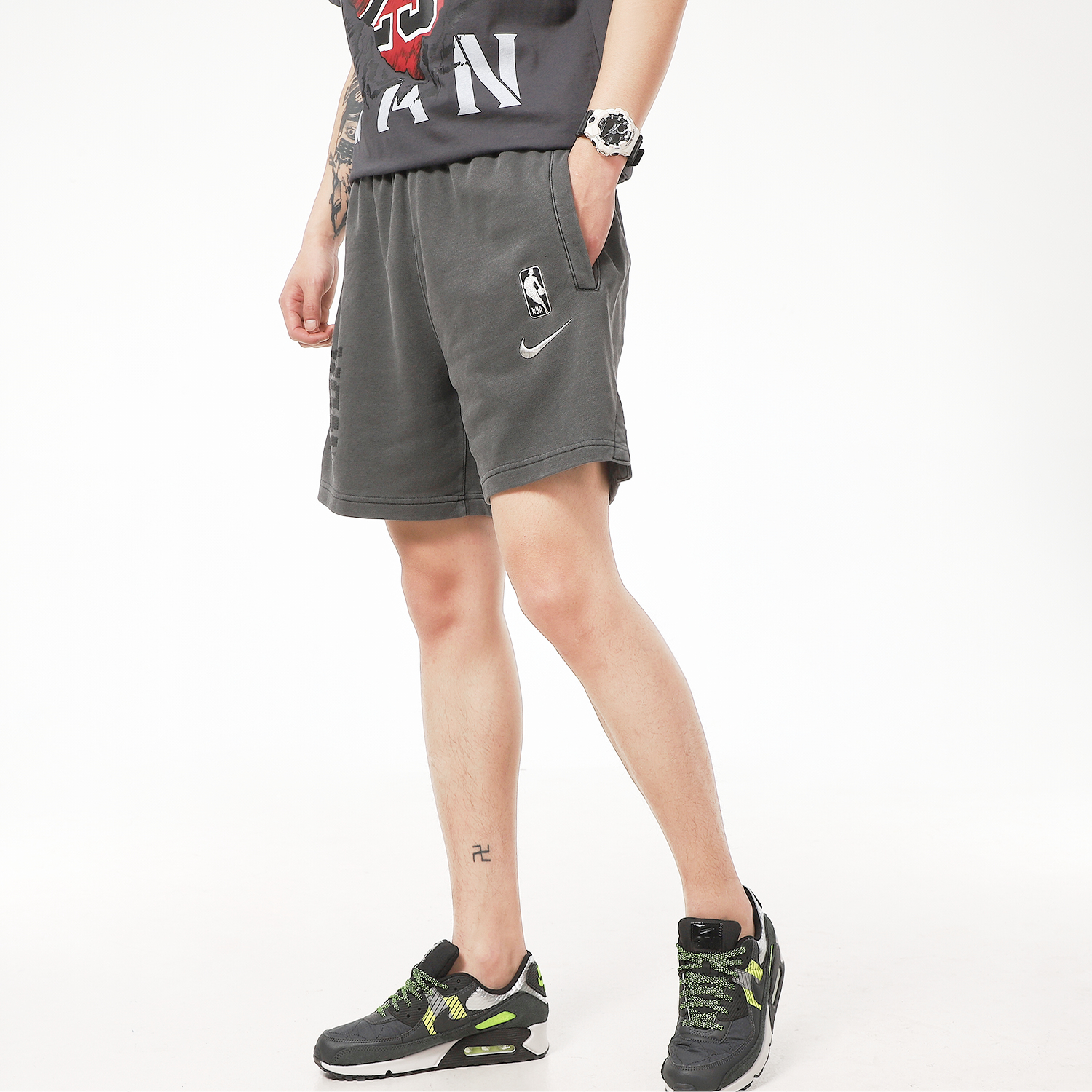 Details for Nike Loose Fit Celana Pendek Abu-abu Cetak Huruf Bernapas CV4419-010