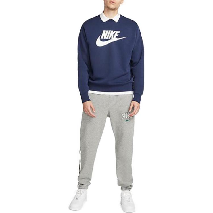 Lookbook Nike Loose Fit Logo Graphic Crewneck Sweatshirt Blue Colorway DQ4912-410