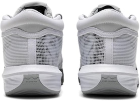 耐克低帮篮球鞋'日常轻盈舒适白色' FB2237-100 Shop 耐克低帮篮球鞋'日常轻盈舒适白色' FB2237-100