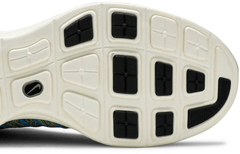 ナイキ ルナ フライニット チャッカ マルチカラー 554969-447 Purchase ナイキ ルナ フライニット チャッカ マルチカラー 554969-447