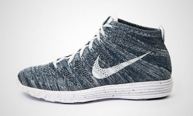 Nike Lunar Flyknit Chukka 'Squadron Blue' Biru Tua 554969-400 Lookbook Nike Lunar Flyknit Chukka 'Squadron Blue' Biru Tua 554969-400