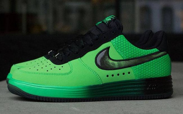 耐吉 Lunar Force 1 Superhuman 低帮 板鞋 男款 綠黑色 Shop 耐吉 Lunar Force 1 Superhuman 低帮 板鞋 男款 綠黑色