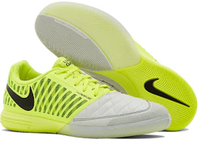 Shop 耐吉 Lunar Gato 2 IC 室內足球鞋 男款 黃色