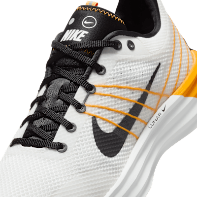 Sizing 耐吉月球羅馬 IB4357-100