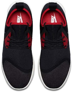 Nike LunarCharge Essential 黑紅色系 Shop Nike LunarCharge Essential 黑紅色系