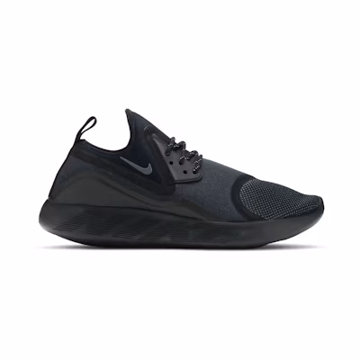 Nike Lunarcharge Essential 'Triple Black'