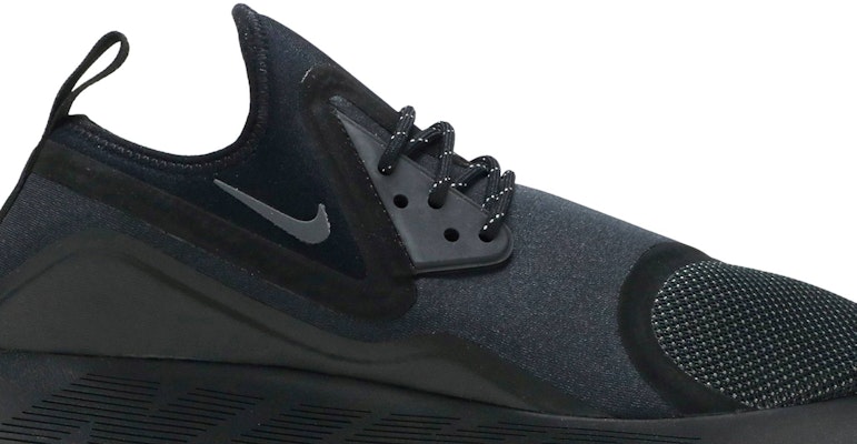 나이키 루나차지 에센셜 "트리플 블랙" (Nike Luna Charge Essential "Triple Black" ) 923619-001 Order 나이키 루나차지 에센셜 "트리플 블랙" (Nike Luna Charge Essential "Triple Black" ) 923619-001