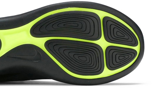 나이키 루나차지 에센셜 "트리플 블랙" (Nike Luna Charge Essential "Triple Black" ) 923619-001 Purchase 나이키 루나차지 에센셜 "트리플 블랙" (Nike Luna Charge Essential "Triple Black" ) 923619-001