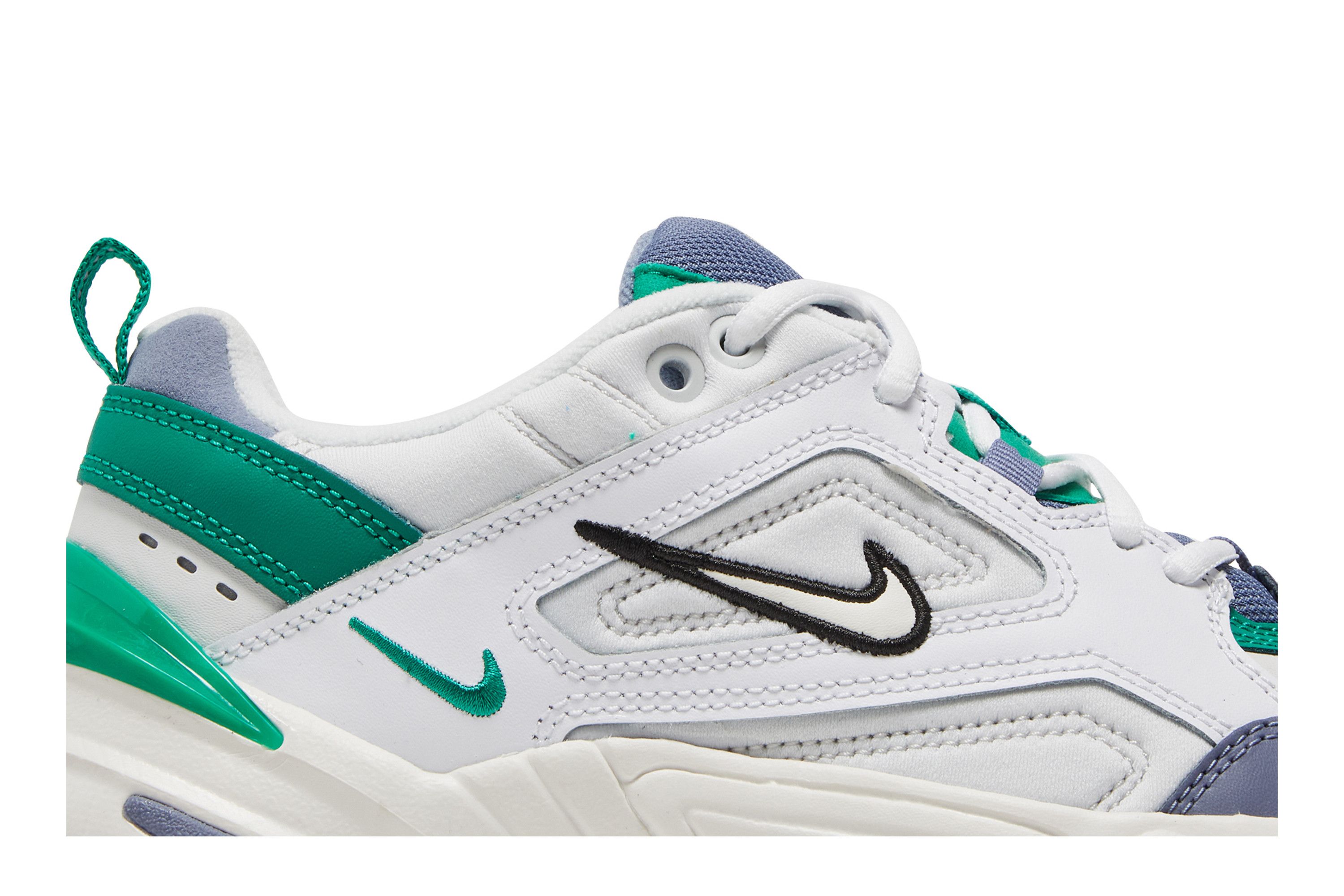 Lookbook Nike M2K Tekno 'Platinum Tint' Sepatu Sneakers Pria Wanita AV4789-009