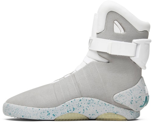 417744 nike deals