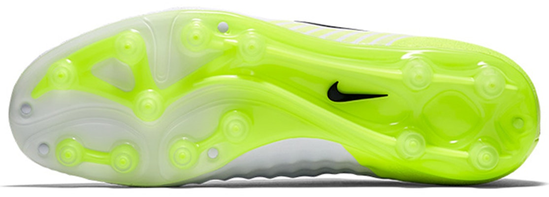Nike Magista Opus 2 HG 'White Green' 844516-107 Details for Nike Magista Opus 2 HG 'White Green' 844516-107