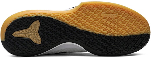 マンバ フォーカス "ホワイトガム" AJ5899-100 Shop マンバ フォーカス "ホワイトガム" AJ5899-100