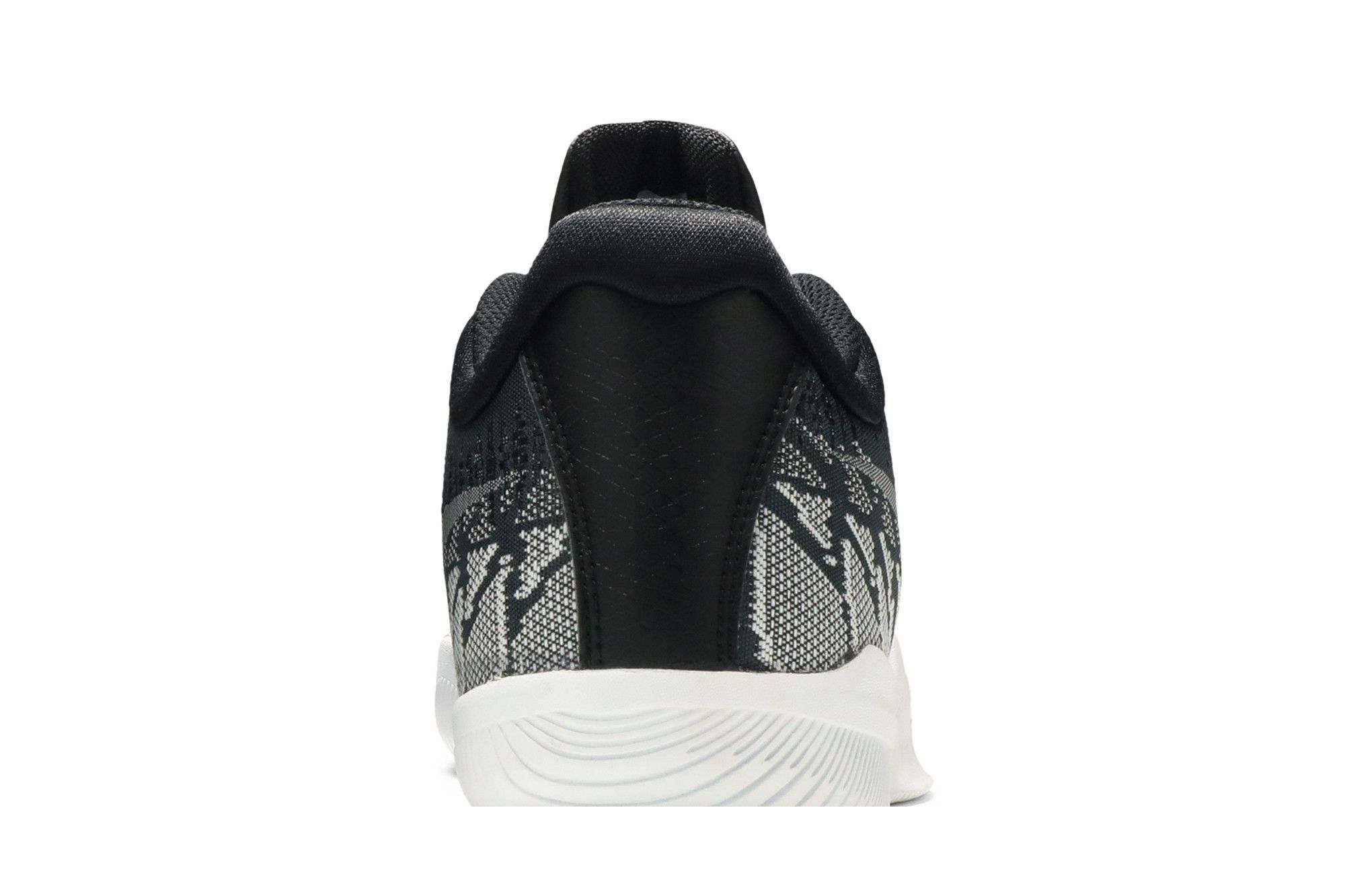 Sizing Nike Mamba Rage Antracite 908972-001