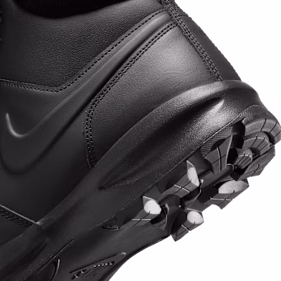 Nike Manoa 皮革黑色/黑色/黑色 HF7095-001 1