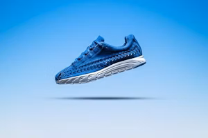 Nike Mayfly Woven 'Team Royal' 833132-401 Nike Mayfly Woven 'Team Royal' 833132-401