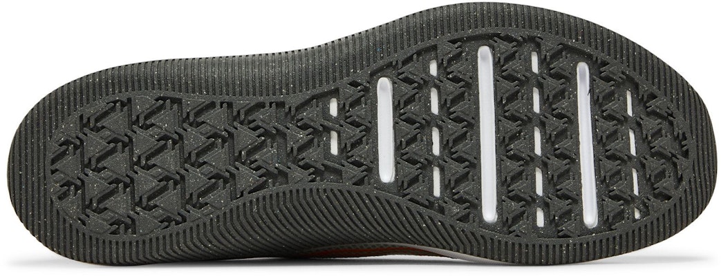 ナイキ MC トレーナー 2 "ライトシルバー/ブライトマンダリン" DM0823-010 Shop ナイキ MC トレーナー 2 "ライトシルバー/ブライトマンダリン" DM0823-010