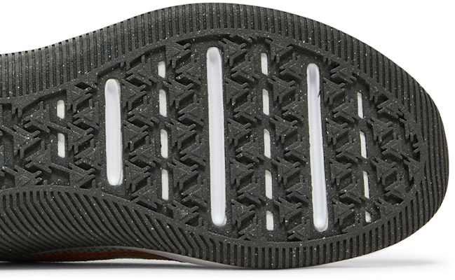 ナイキ MC トレーナー 2 "ライトシルバー/ブライトマンダリン" DM0823-010 Purchase ナイキ MC トレーナー 2 "ライトシルバー/ブライトマンダリン" DM0823-010