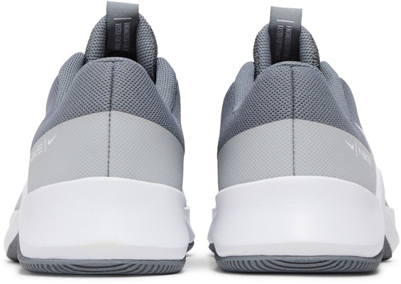 ナイキ MC トレーナー 2 "ライトスモークグレー" DM0823-001 Details for ナイキ MC トレーナー 2 "ライトスモークグレー" DM0823-001