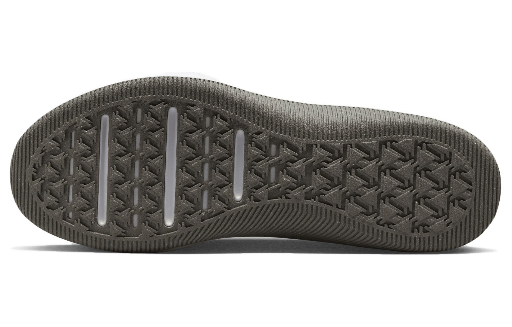 Shop 나이키 MC 트레이너 2 '팬텀 그린 스트라이크' DM0823-008