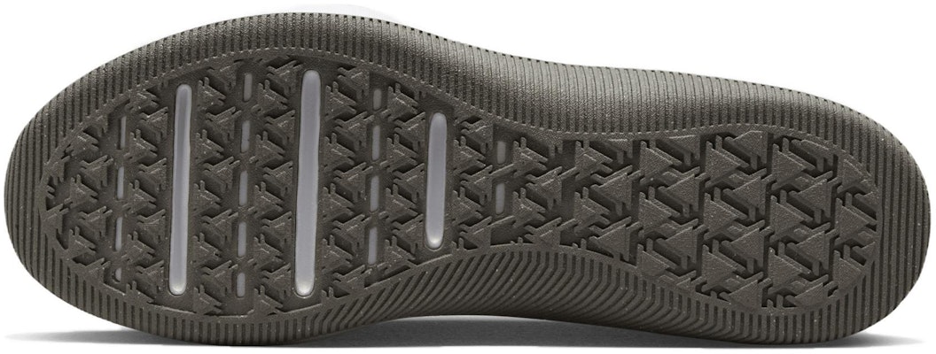 ナイキ MC トレーナー 2 "ファントムグリーン" DM0823-008 Shop ナイキ MC トレーナー 2 "ファントムグリーン" DM0823-008