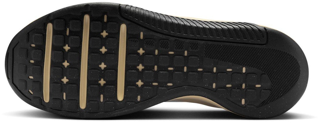 Nike MC Trainer 3 白黑配色健身鞋 FQ1831-101 Details for Nike MC Trainer 3 白黑配色健身鞋 FQ1831-101