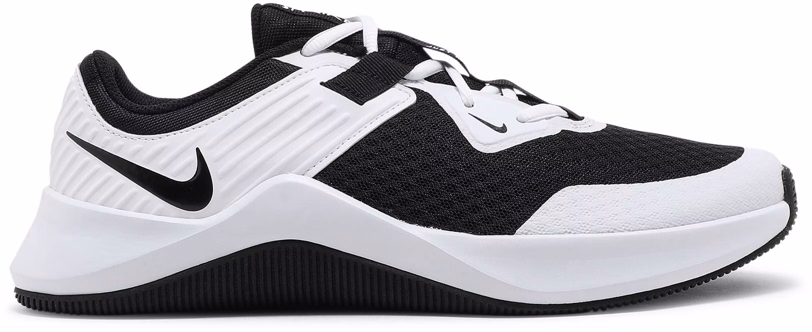 nike-mc-trainer-black-white