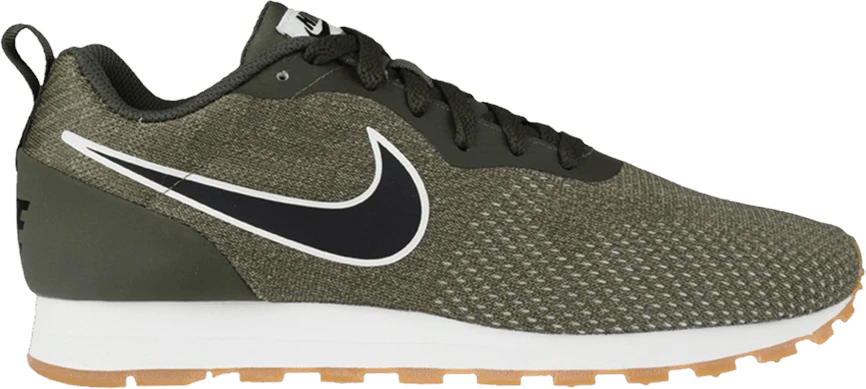 nike-md-runner-2-eng-cargo-khaki-gum