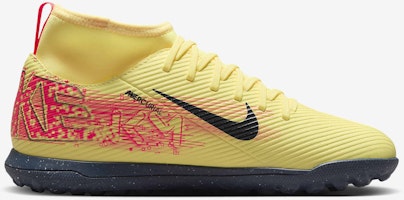 나이키 머큐리얼 슈퍼플라이 10 클럽 ‘킬리안 음바페’ '라이트 레이저 오렌지' HJ6933-800 Lookbook 나이키 머큐리얼 슈퍼플라이 10 클럽 ‘킬리안 음바페’ '라이트 레이저 오렌지' HJ6933-800