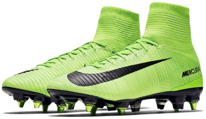 Nike Mercurial Superfly 5 刺客 11 Dynamic Fit SG-PRO 防堵塞 軟草地足球鞋 綠色 Lookbook Nike Mercurial Superfly 5 刺客 11 Dynamic Fit SG-PRO 防堵塞 軟草地足球鞋 綠色