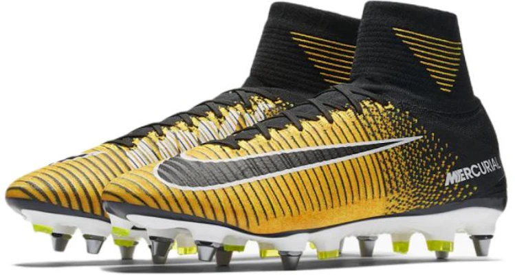 Nike Mercurial Superfly 5 刺客 11 Dynamic Fit SG-PRO 軟草地足球鞋 黑黃色 Lookbook Nike Mercurial Superfly 5 刺客 11 Dynamic Fit SG-PRO 軟草地足球鞋 黑黃色