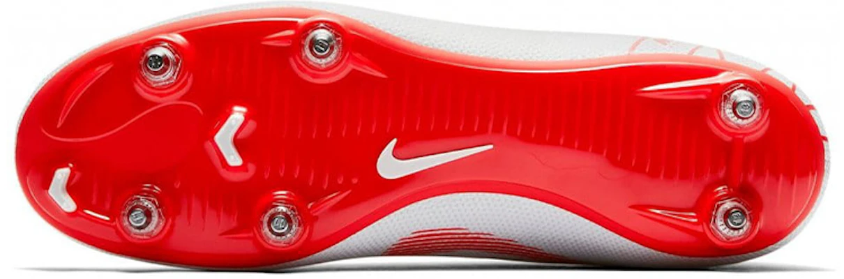 耐吉 Superfly 6 Mercurial 12 Academy SG Pro 軟草地足球鞋 灰紅色 Details for 耐吉 Superfly 6 Mercurial 12 Academy SG Pro 軟草地足球鞋 灰紅色