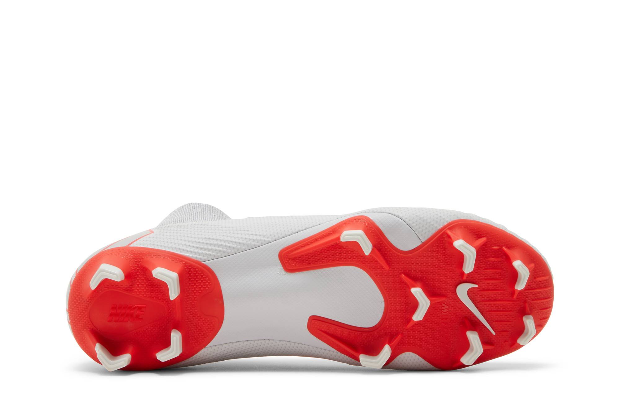 Shop Nike Mercurial Superfly 6 Pro FG 'Gris Platino' AH7368-060