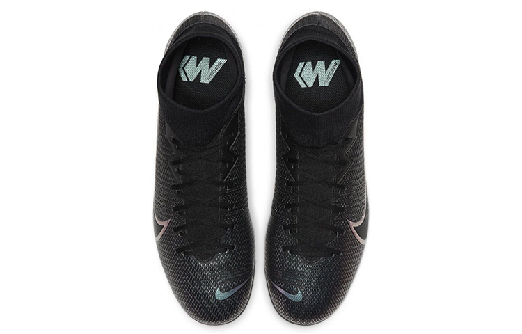 Shop 耐克刺客 7 Academy TF '黑色'足球鞋 AT7978-010