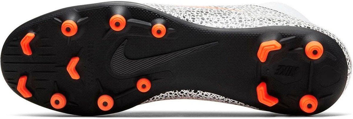 Nike Mercurial Superfly 7 Club CR7 MG 'Putih Hitam' CZ5901-180 Purchase Nike Mercurial Superfly 7 Club CR7 MG 'Putih Hitam' CZ5901-180
