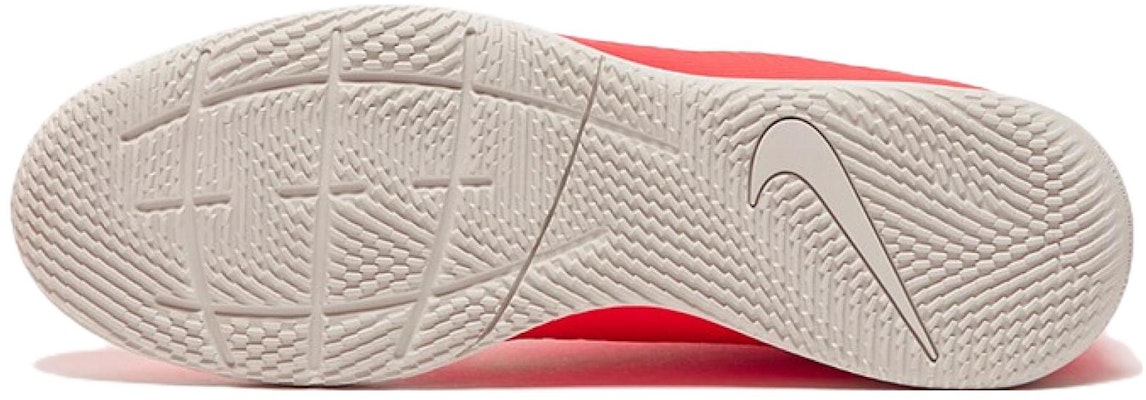 Nike Mercurial Superfly 8 Club IC Merah CV0954-600 Shop Nike Mercurial Superfly 8 Club IC Merah CV0954-600
