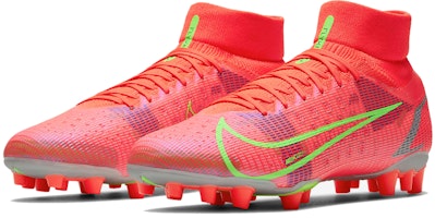 Nike 8 Pro AG Rumput Buatan Coral CV1130-600 Lookbook Nike 8 Pro AG Rumput Buatan Coral CV1130-600