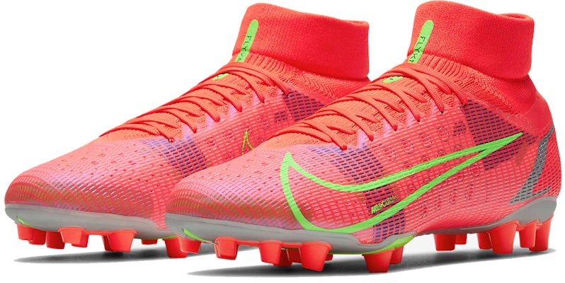 Nike 8 Pro AG Rumput Buatan Coral CV1130-600 Lookbook Nike 8 Pro AG Rumput Buatan Coral CV1130-600