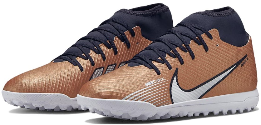 Nike Mercurial Superfly 9 Club TF 草皮場地 足球鞋 金白黑 Lookbook Nike Mercurial Superfly 9 Club TF 草皮場地 足球鞋 金白黑