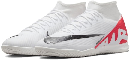 ナイキ ズーム スーパーフライ 9 アカデミー IC 白/黒/赤 DJ5627-600 Lookbook ナイキ ズーム スーパーフライ 9 アカデミー IC 白/黒/赤 DJ5627-600