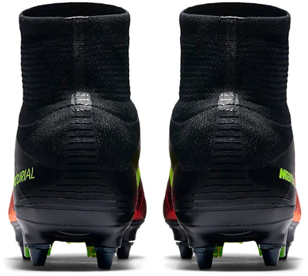 Nike Mercurial Superfly V SG-Pro 870 ''Crimson Schwarz'' 831956-870 Lookbook Nike Mercurial Superfly V SG-Pro 870 ''Crimson Schwarz'' 831956-870