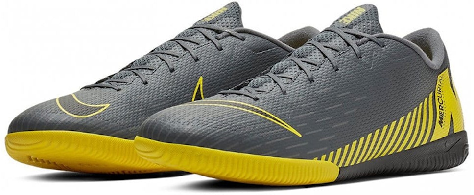 耐克Mercurial Vapor 12 Academy IC '灰黄' AH7383-070 Lookbook 耐克Mercurial Vapor 12 Academy IC '灰黄' AH7383-070