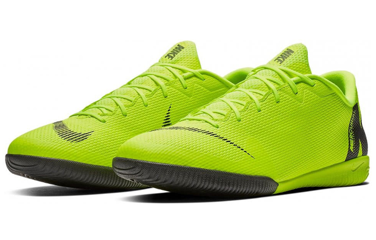 Lookbook Nike Mercurial Vapor 12 Academy IC 'Volt' Kasut Futsal AH7383-701