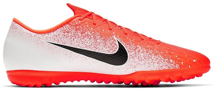Nike Mercurial Vapor 12 Academy TF 'Putih Jingga' AH7384-801 Order Nike Mercurial Vapor 12 Academy TF 'Putih Jingga' AH7384-801